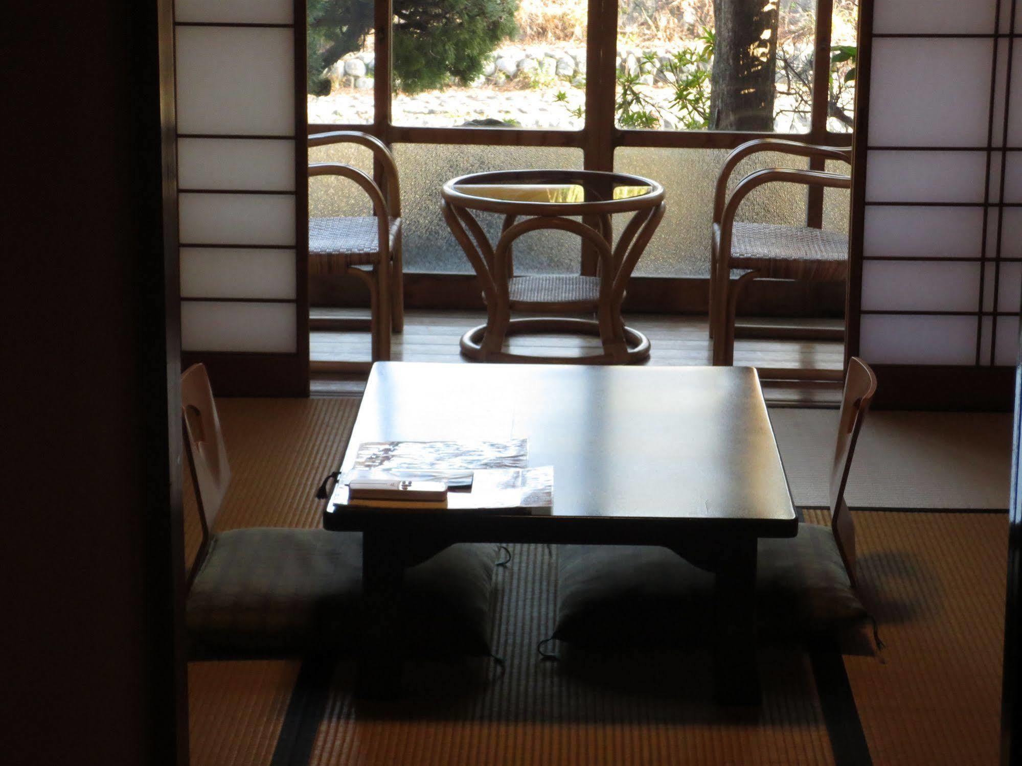 K'S House Ito Onsen - Historical Ryokan Hostel Kültér fotó